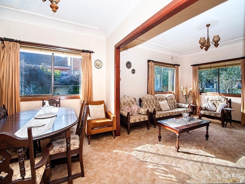 60 Simmat, Condell Park NSW 2200