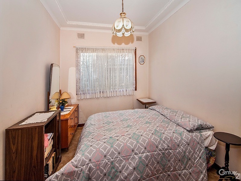 60 Simmat, Condell Park NSW 2200