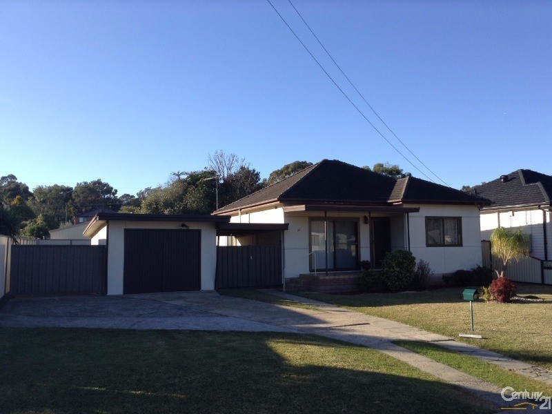 25 Larien Crescent, Birrong NSW 2143