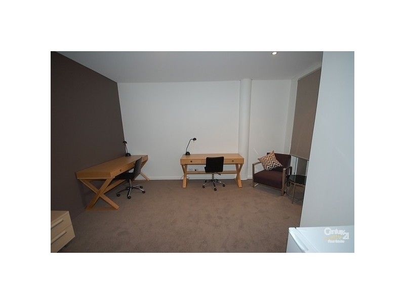 LEVEL 4 / 33 ROWE STREET, Eastwood NSW 2122