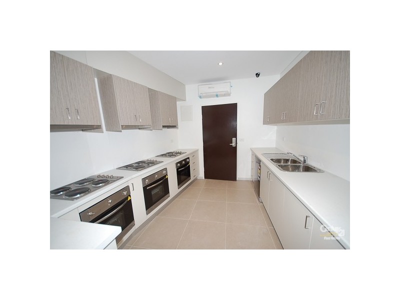 LEVEL 4 / 33 ROWE STREET, Eastwood NSW 2122