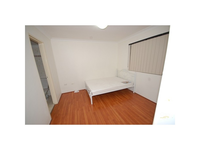 2/29-33 Kerrs Road, Lidcombe NSW 2141