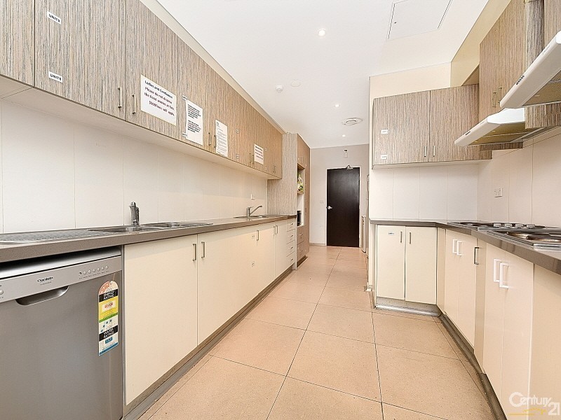 33-43 Rowe St, Eastwood NSW 2122