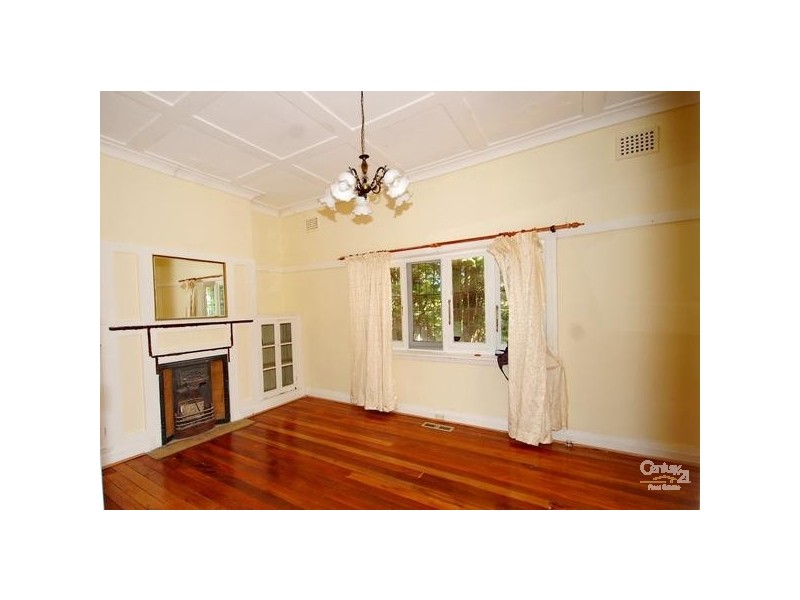 1 Dardanelles Road, Chatswood NSW 2067