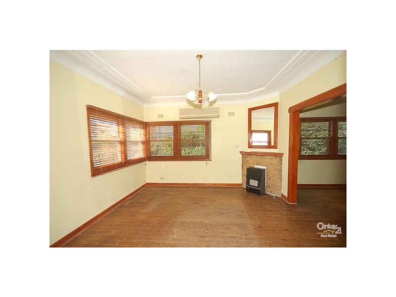 4 ORANGE STREET, Eastwood NSW 2122