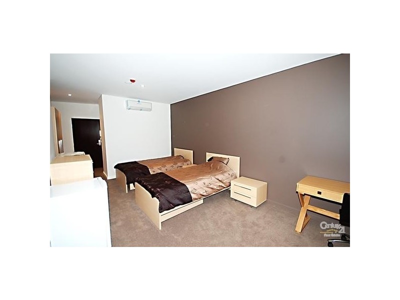 33-43 ROWE ST, Eastwood NSW 2122