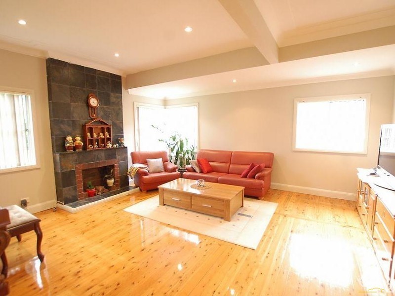 101 VICTOR ROAD, Dee Why NSW 2099