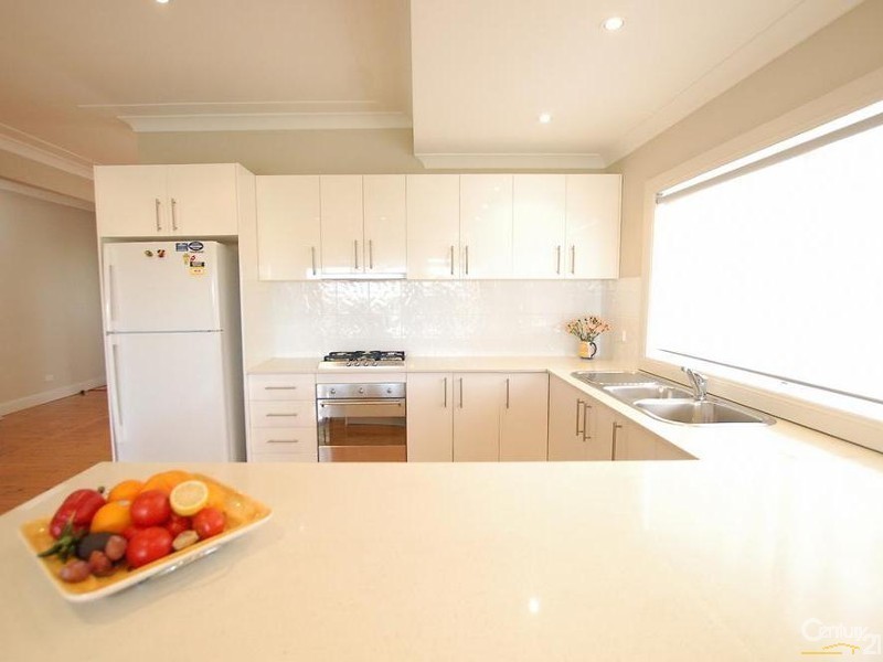 101 VICTOR ROAD, Dee Why NSW 2099