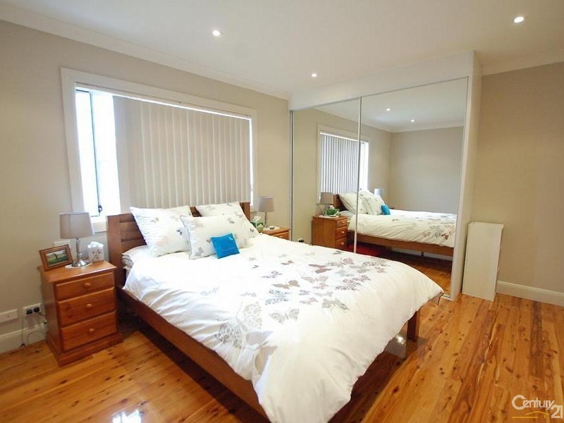 101 VICTOR ROAD, Dee Why NSW 2099