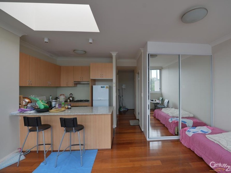 405/12 HOWARD AVENUE, Dee Why NSW 2099