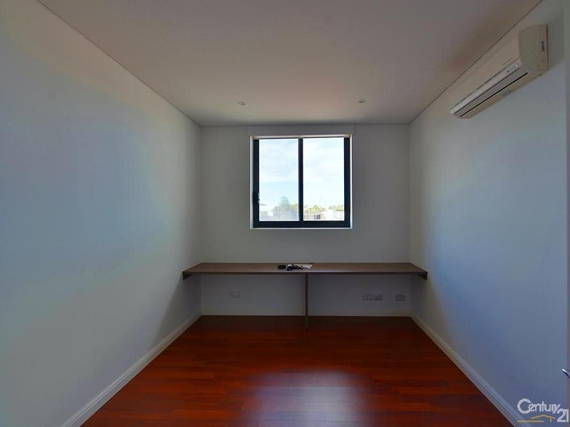 704/17-19  MEMORIAL AVE, St Ives NSW 2075