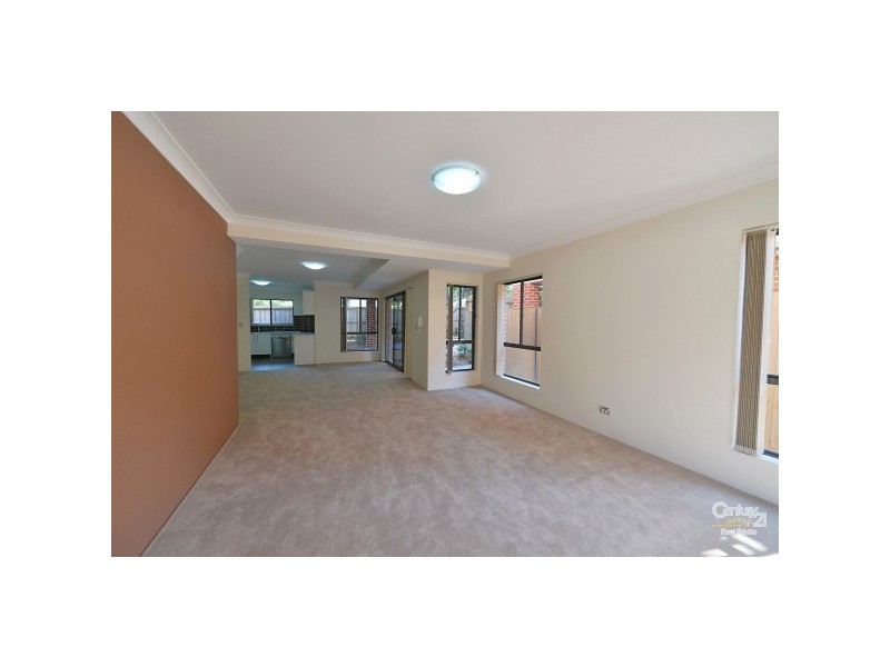 2/1-13 Pennant Ave, Denistone NSW 2114