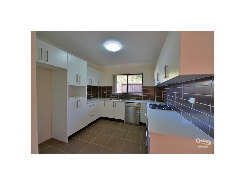 2/1-13 Pennant Ave, Denistone NSW 2114