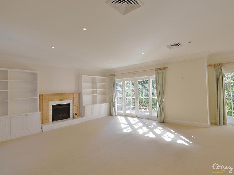 16 BOOLARONG ROAD, Pymble NSW 2073