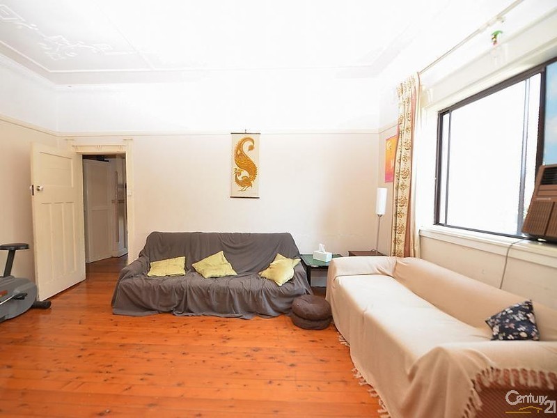 627 BLAXLAND ROAD, Eastwood NSW 2122