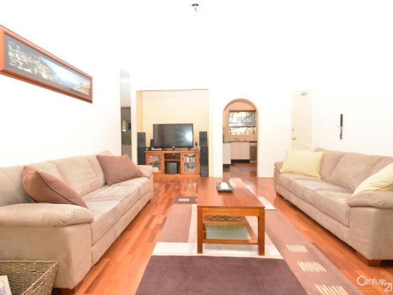 13/9-15 DOOMBEN AVENUE, Eastwood NSW 2122