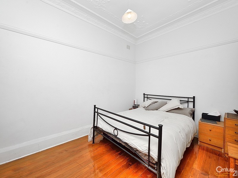 76 WILLOUGHBY ROAD, Crows Nest NSW 2065