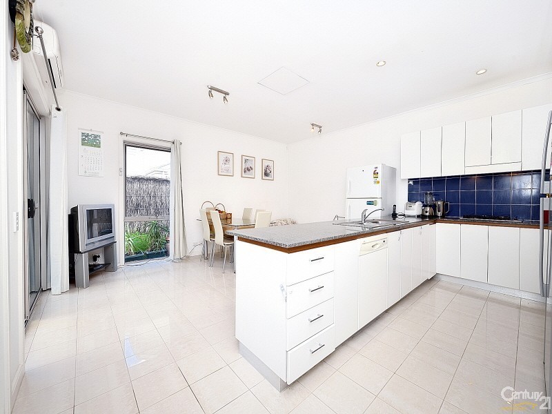 5 LATHAM TERRACE, Newington NSW 2127