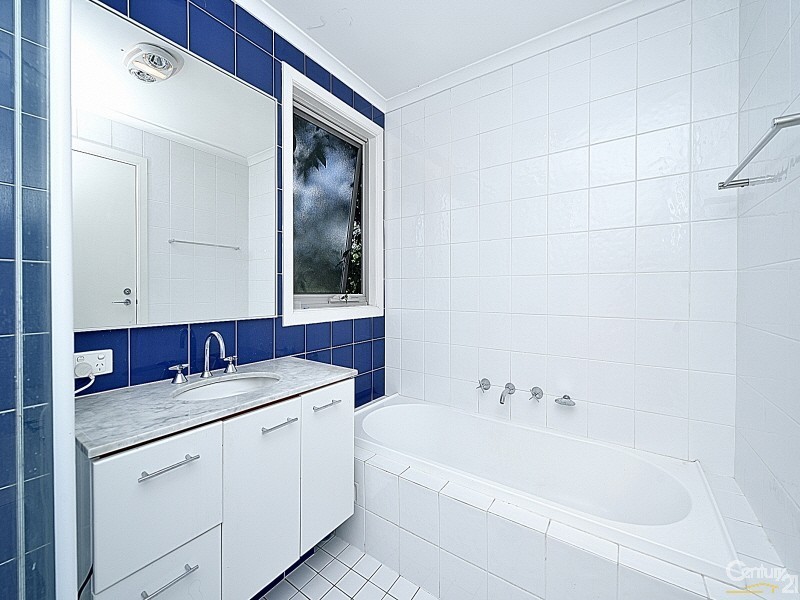 5 LATHAM TERRACE, Newington NSW 2127