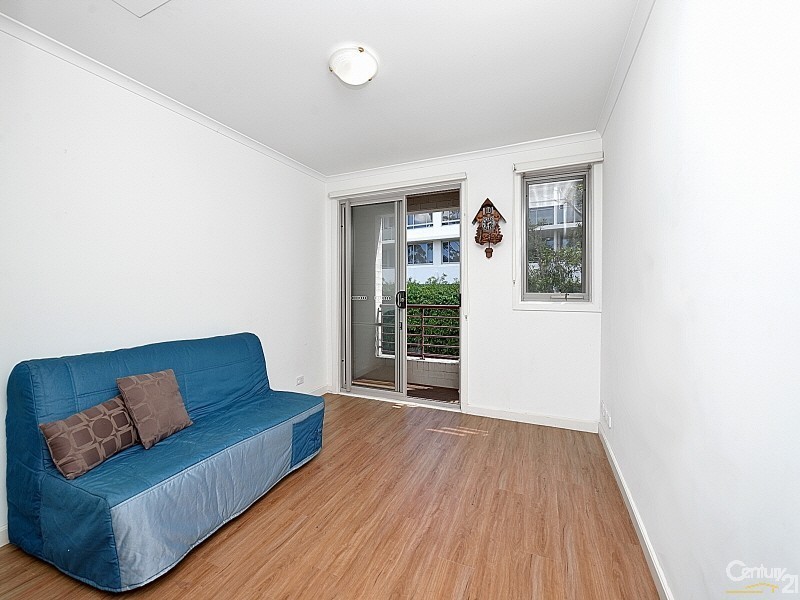 5 LATHAM TERRACE, Newington NSW 2127