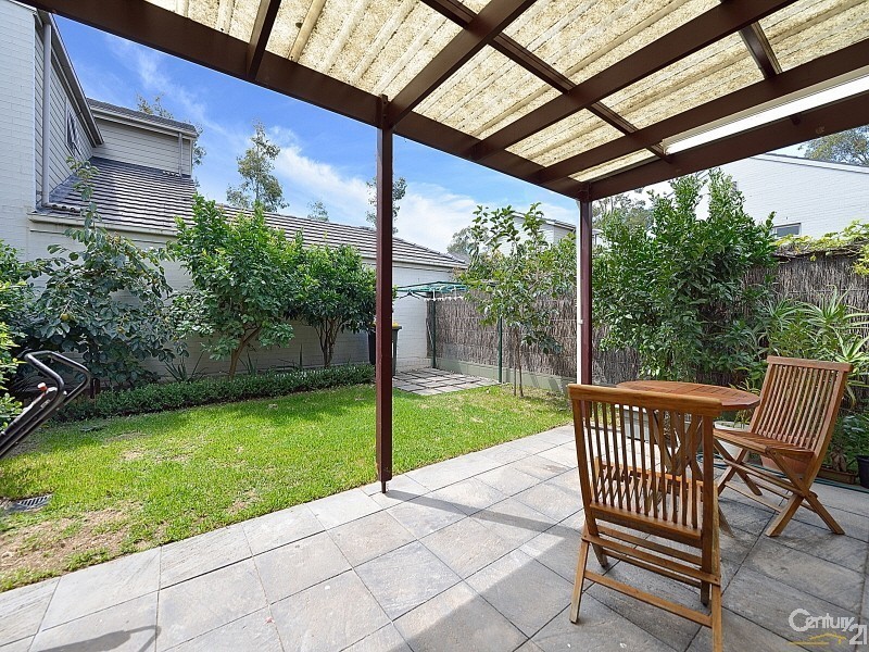 5 LATHAM TERRACE, Newington NSW 2127