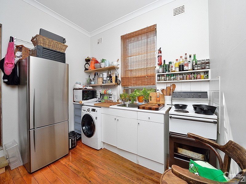 76 WILLOUGHBY ROAD, Crows Nest NSW 2065