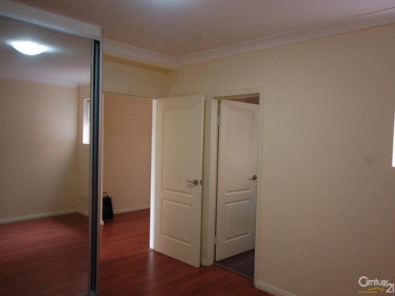 35 Railway Parade, Eastwood NSW 2122