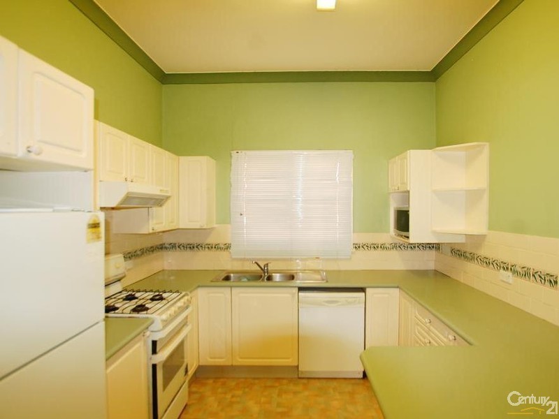 32 Alexandria Ave, Eastwood NSW 2122