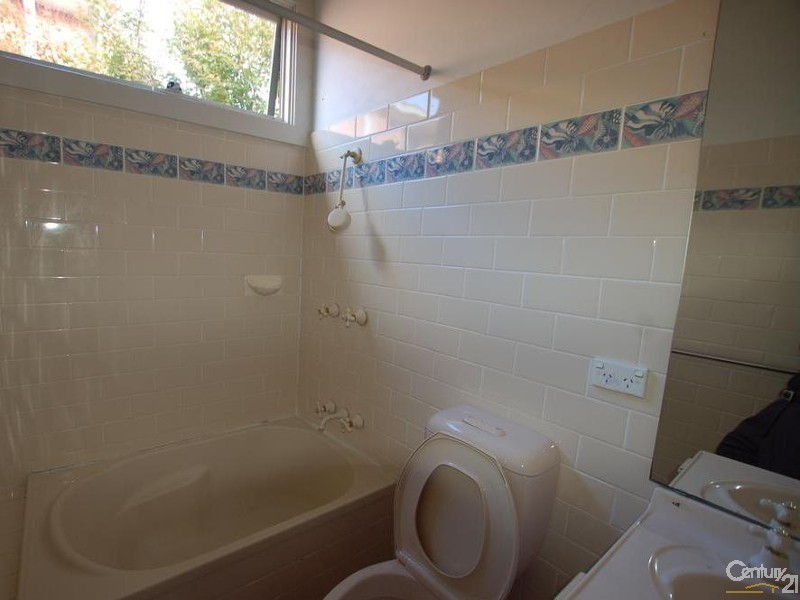 32 Alexandria Ave, Eastwood NSW 2122