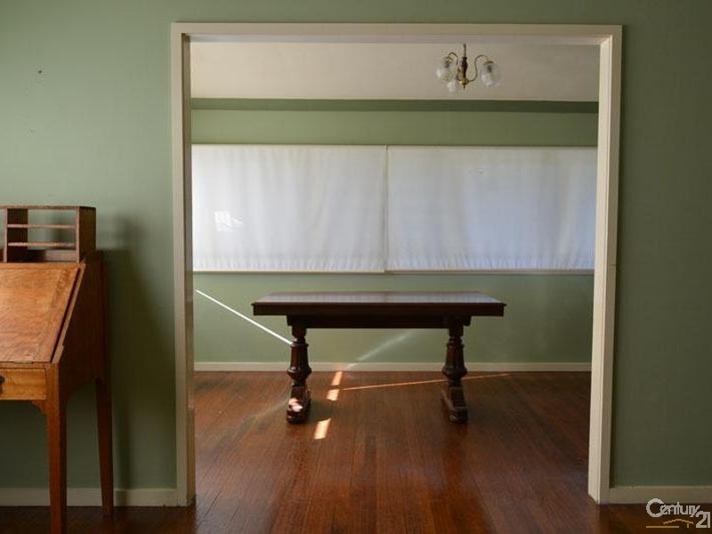 32 Alexandria Ave, Eastwood NSW 2122