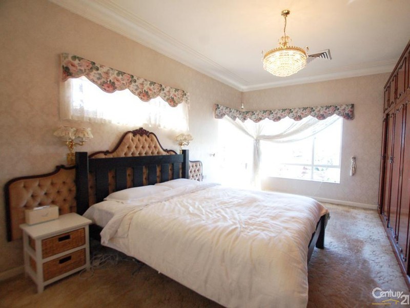 20 Sixth Ave, Denistone NSW 2114