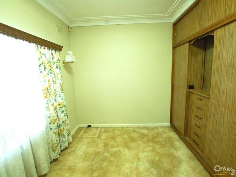 20 Sixth Ave, Denistone NSW 2114