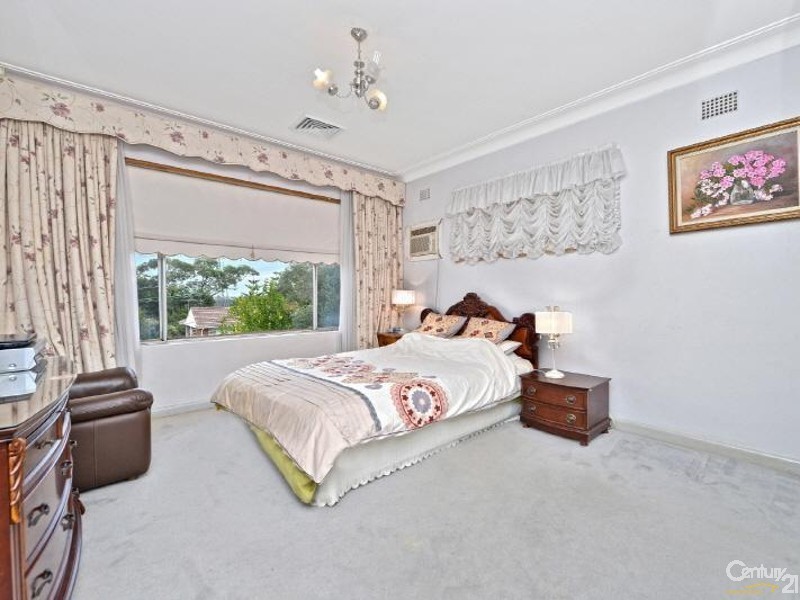 66 Dandarbong Avenue, Carlingford NSW 2118