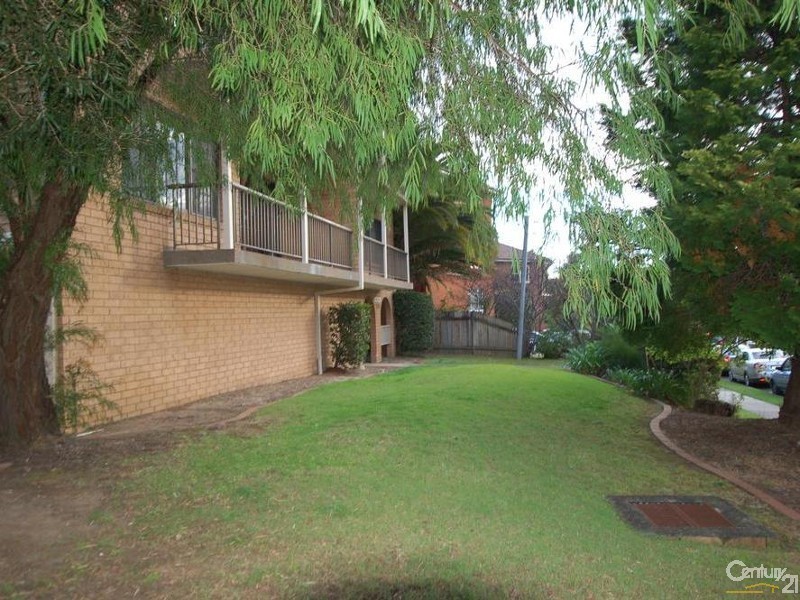 7/3-5 May St, Eastwood NSW 2122