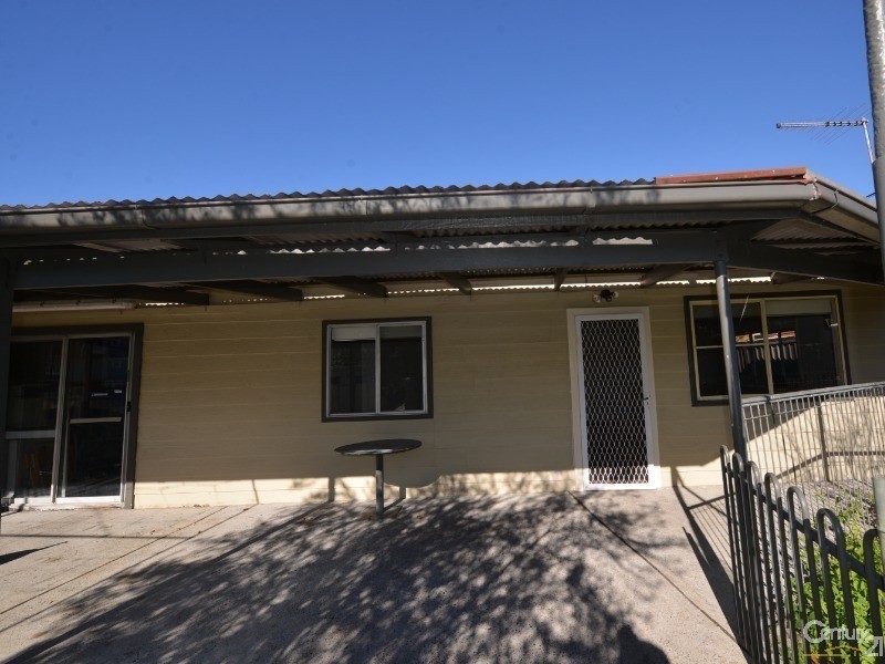 46  Louis St, Granville NSW 2142