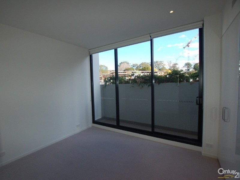 CLG 01/6 Saunders Close, Macquarie Park NSW 2113