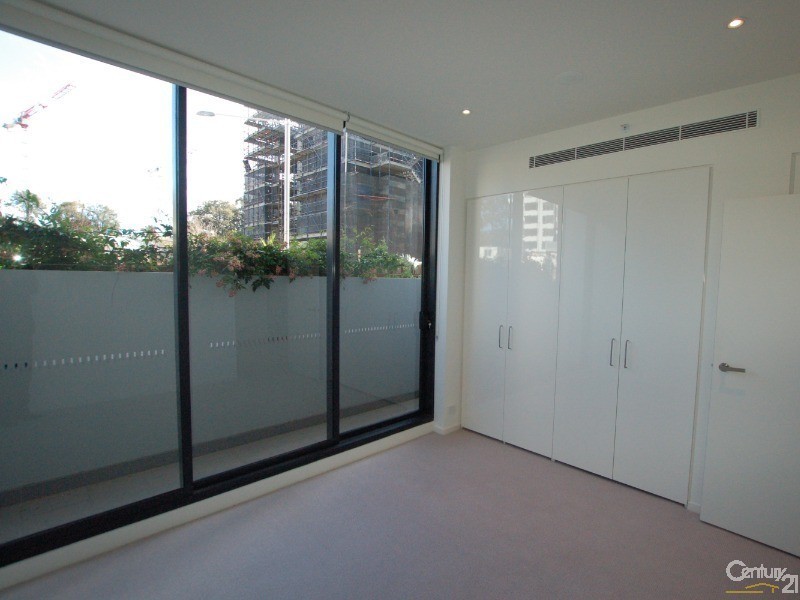 CLG 01/6 Saunders Close, Macquarie Park NSW 2113