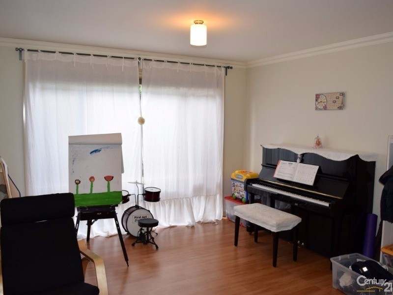 82 President Road, Kellyville NSW 2155