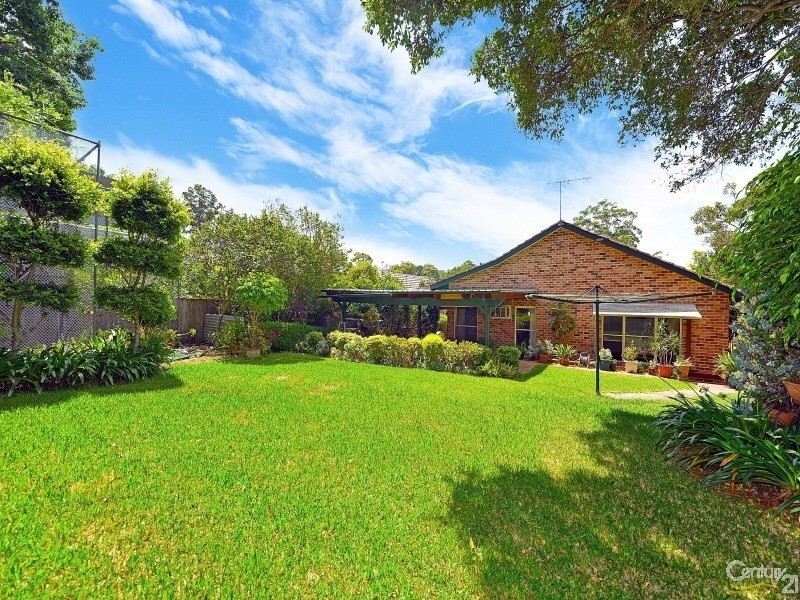 28 NEWTON STREET, North Epping NSW 2121