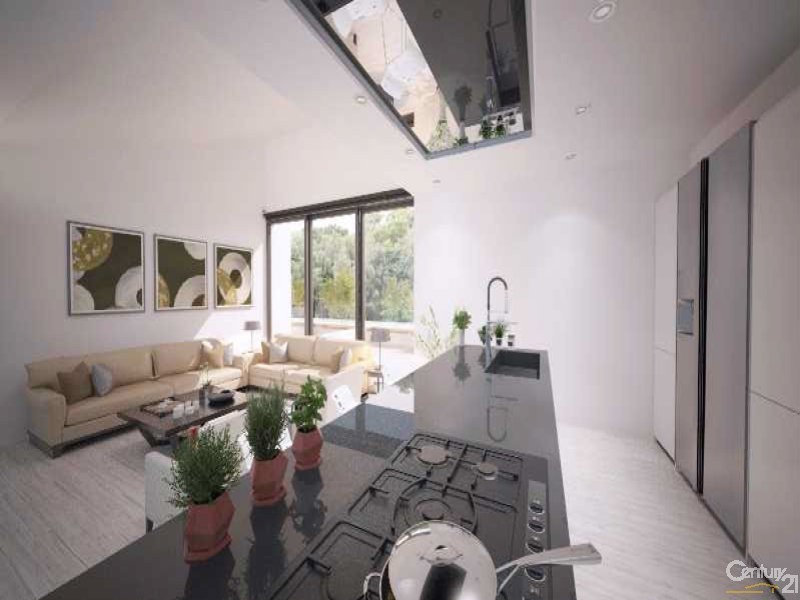 73-77 Etna Street, Gosford NSW 2250