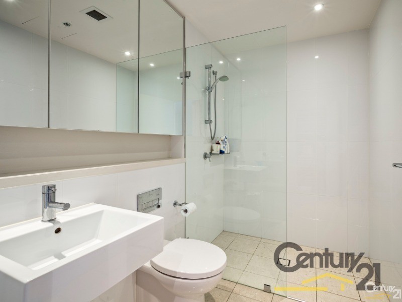 811E / 5 POPE STREET, Ryde NSW 2112