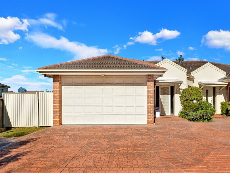 1/1  Margaret St, Greenacre NSW 2190