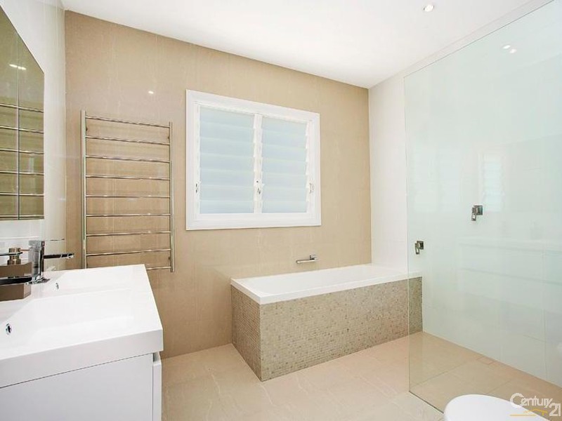 7 Bennett Street, Dee Why NSW 2099