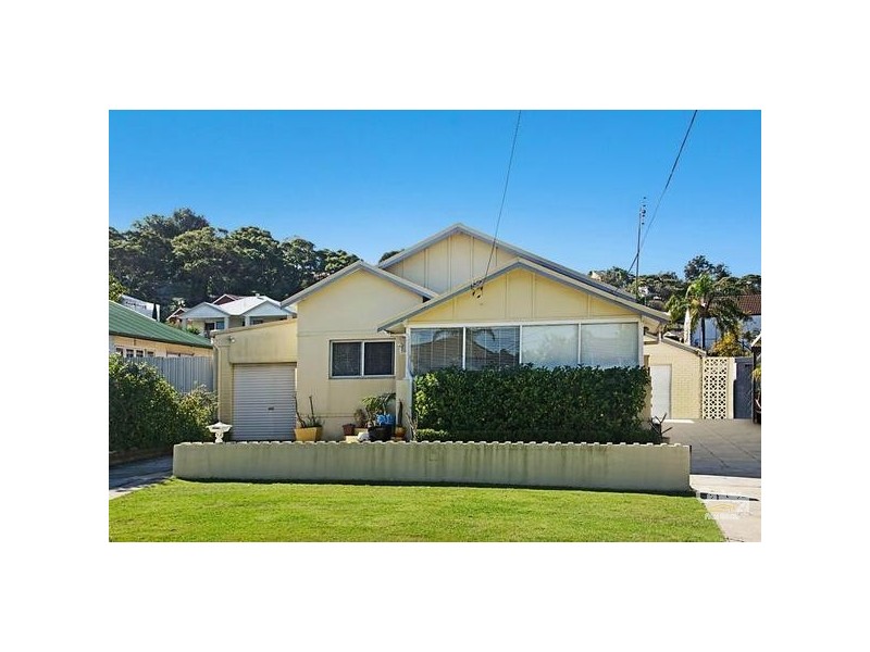 14 Surrey Avenue, Collaroy NSW 2097