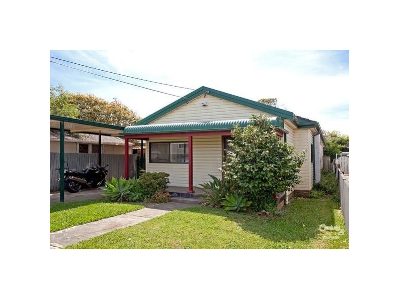 1 Spring Road, North Curl Curl NSW 2099