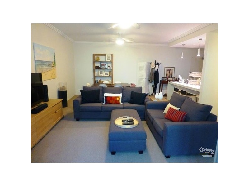 2/59-61 Pacific Parade, Dee Why NSW 2099