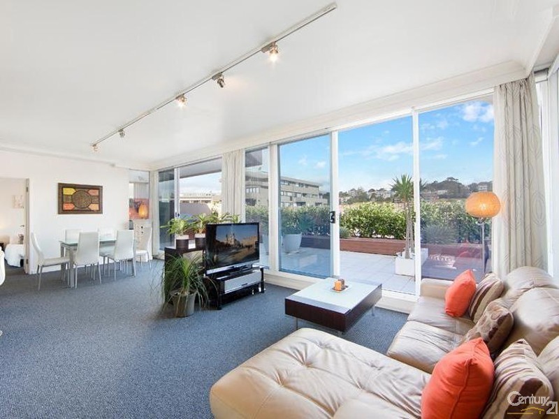 304/12 Howard Avenue, Dee Why NSW 2099