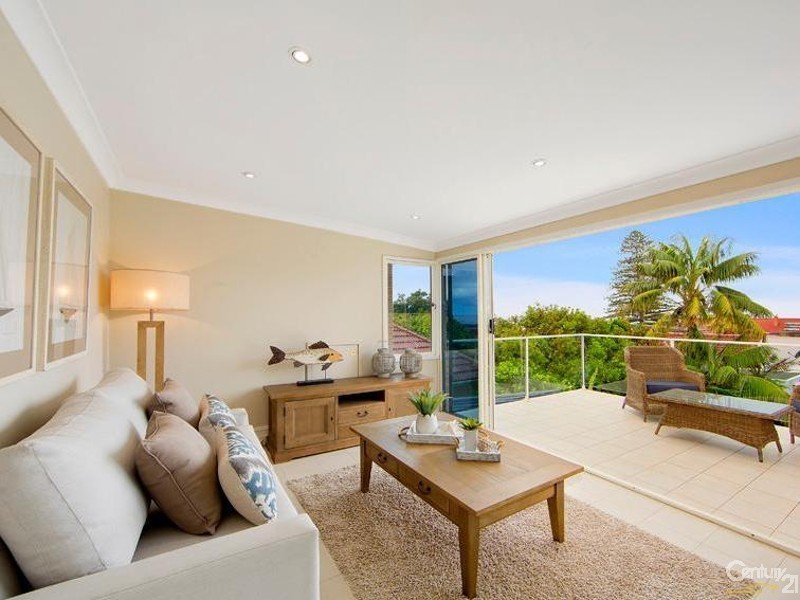 21 Beach Road, Collaroy NSW 2097