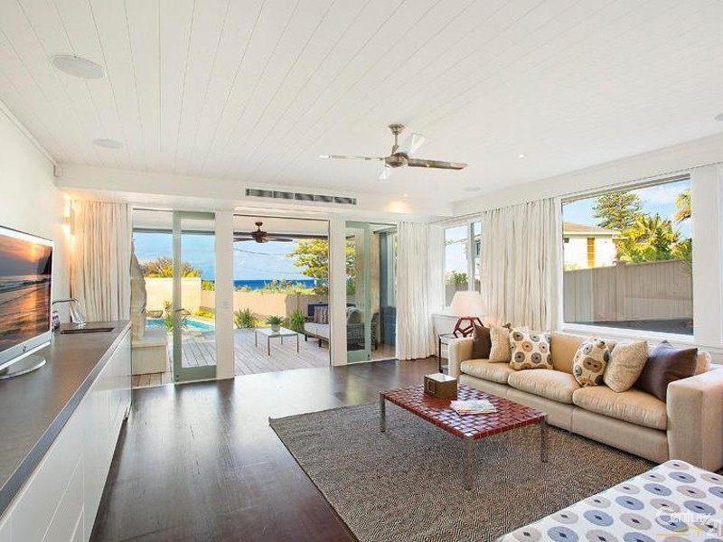 31 Beach Road, Collaroy NSW 2097