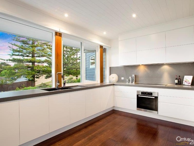 31 Beach Road, Collaroy NSW 2097